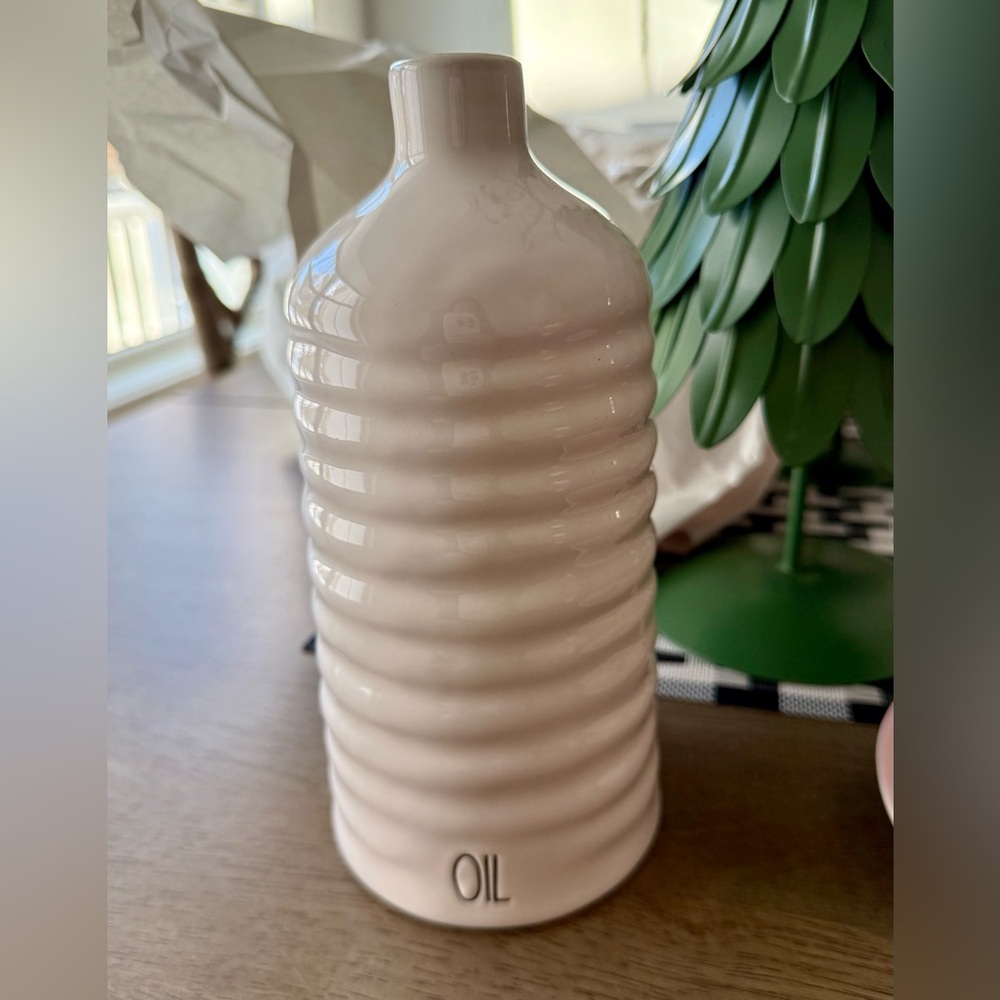 Rae Dunn Ceramic Oil Dispenser, New